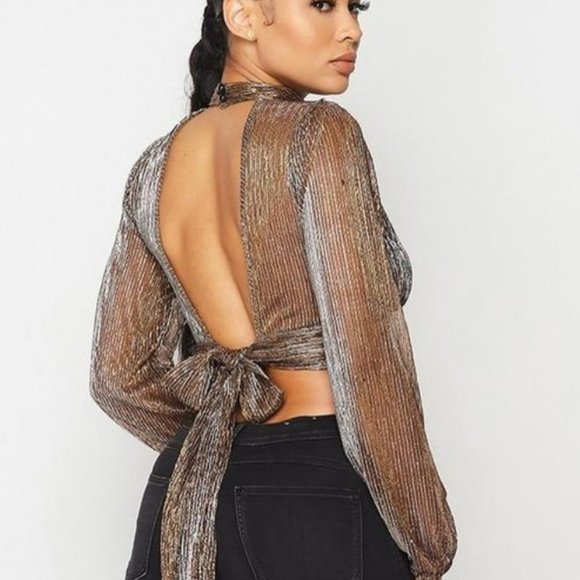 Metallic Mesh Gold Top - Picture 2 of 4